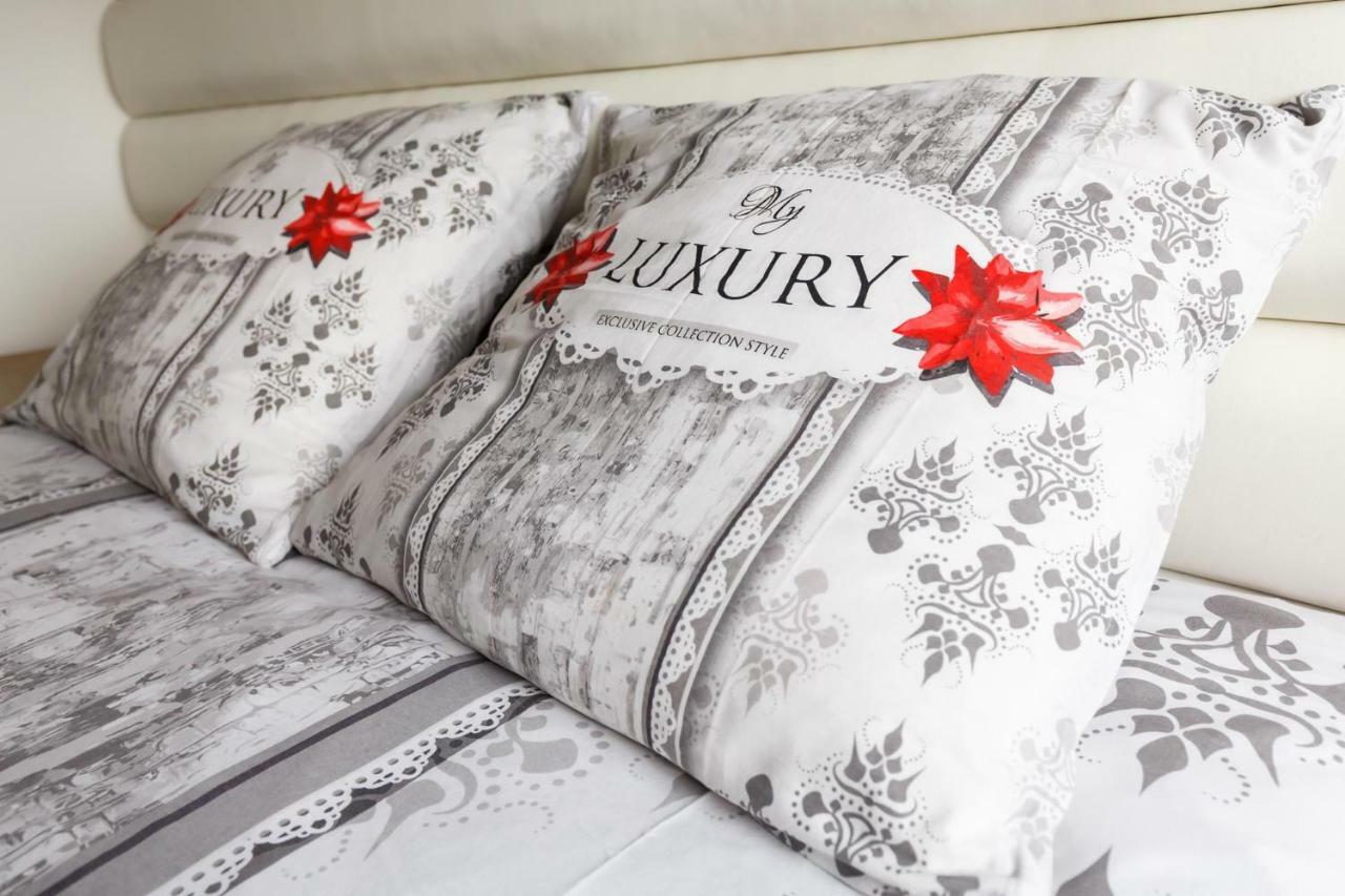 Luxury Apartments Кельце Экстерьер фото