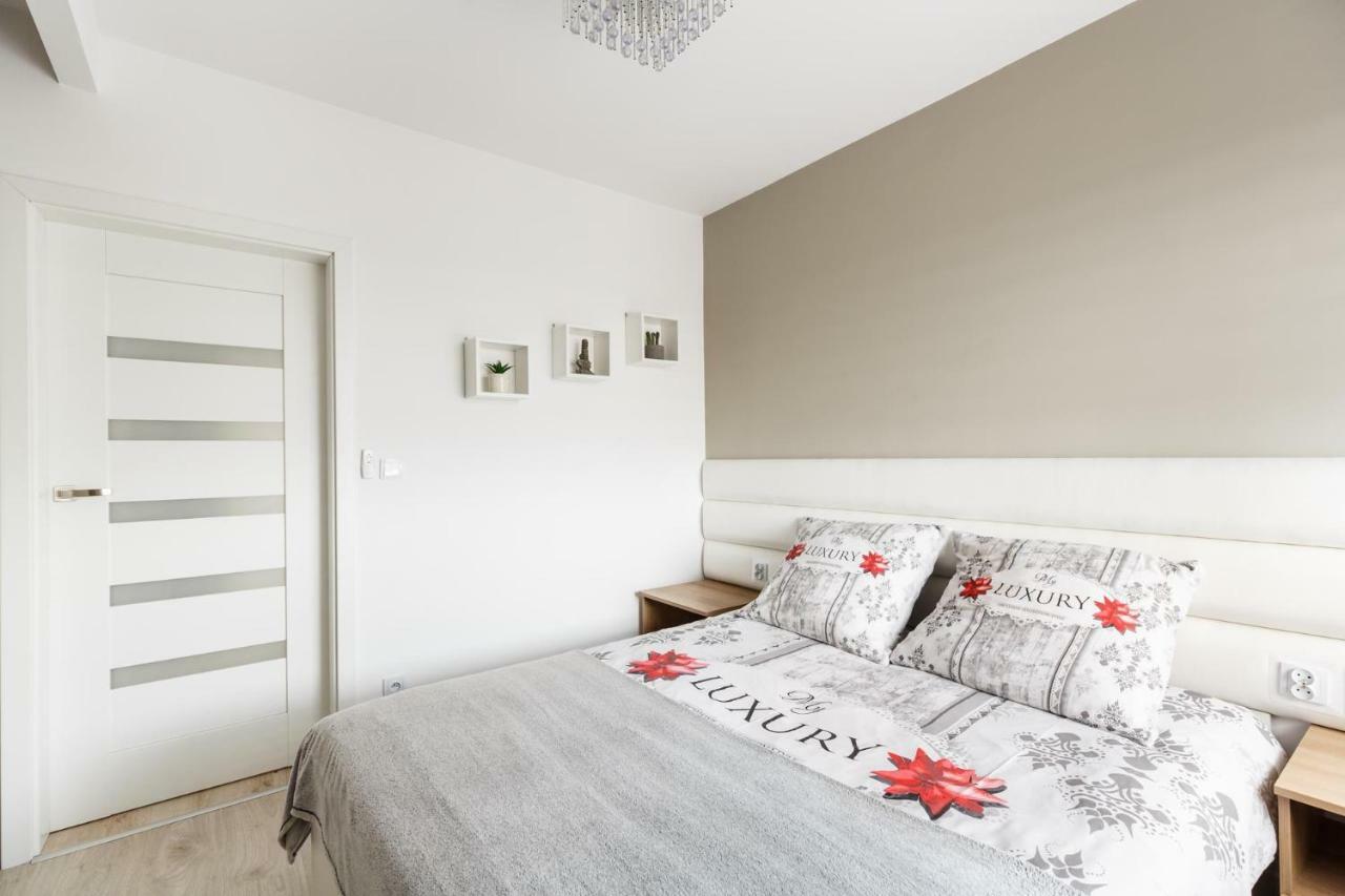 Luxury Apartments Кельце Экстерьер фото